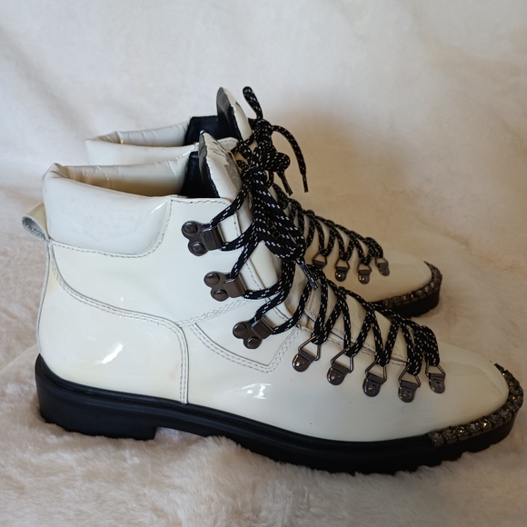 Schutz Ariabelle Bootie size 8 - Picture 6 of 10